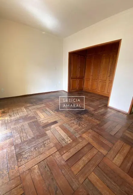 Foto 2 de Casa com 5 quartos à venda, 495m2 em Centro, Pouso Alegre - MG