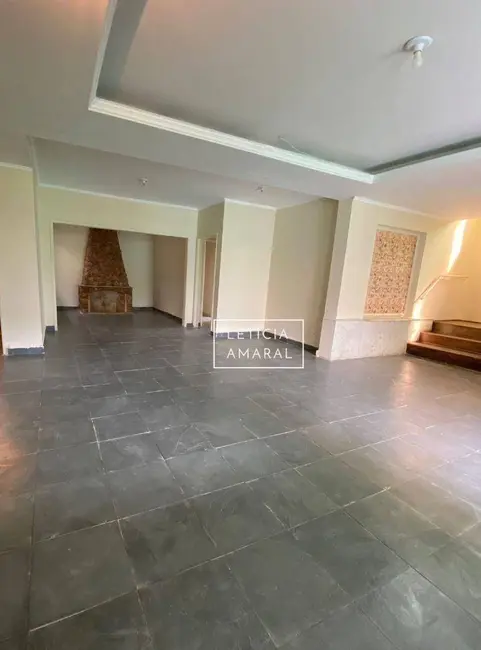 Casa com 5 quartos à venda, 495m2 em Centro, Pouso Alegre - MG - imagem 6 Foto 6 de Casa com 5 quartos à venda, 495m2 em Centro, Pouso Alegre - MG