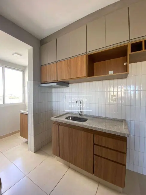 Foto 2 de Apartamento com 2 quartos à venda, 140m2 em Pouso Alegre - MG