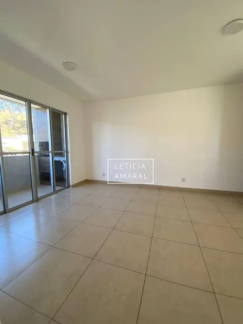 Apartamento com 2 quartos à venda, 82m2 em Pouso Alegre - MG - imagem 8 Foto 8 de Apartamento com 2 quartos à venda, 82m2 em Pouso Alegre - MG