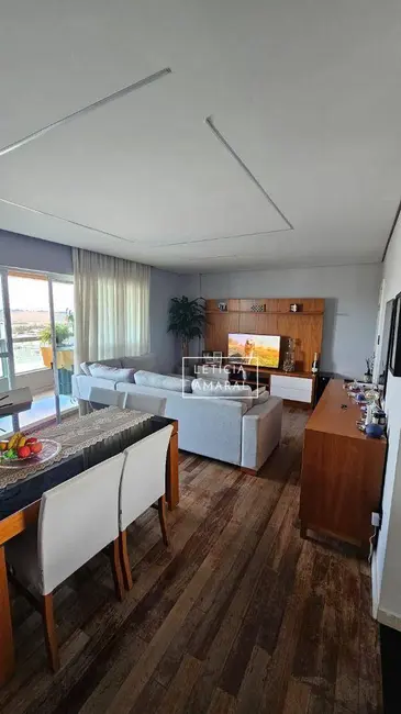 Apartamento com 3 quartos à venda, 115m2 em Centro, Pouso Alegre - MG - imagem 8 Foto 8 de Apartamento com 3 quartos à venda, 115m2 em Centro, Pouso Alegre - MG
