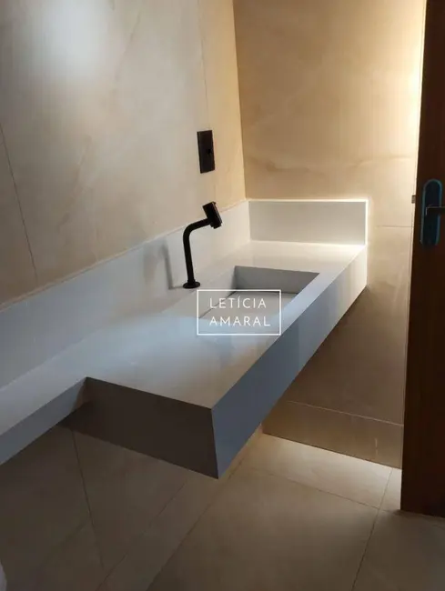 Apartamento com 3 quartos à venda, 86m2 em Jardim Aureliano, Pouso Alegre - MG - imagem 7 Foto 7 de Apartamento com 3 quartos à venda, 86m2 em Jardim Aureliano, Pouso Alegre - MG