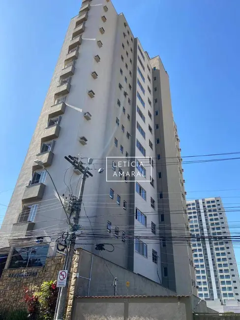 Foto 2 de Apartamento com 3 quartos à venda, 207m2 em Centro, Pouso Alegre - MG