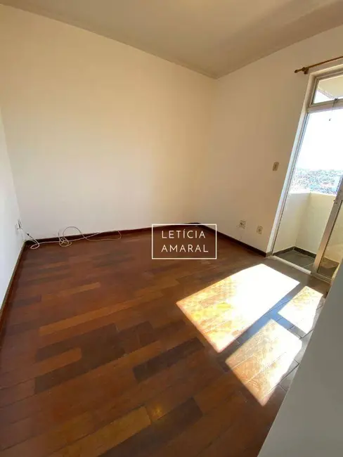 Apartamento com 3 quartos à venda, 207m2 em Centro, Pouso Alegre - MG - imagem 7 Foto 7 de Apartamento com 3 quartos à venda, 207m2 em Centro, Pouso Alegre - MG