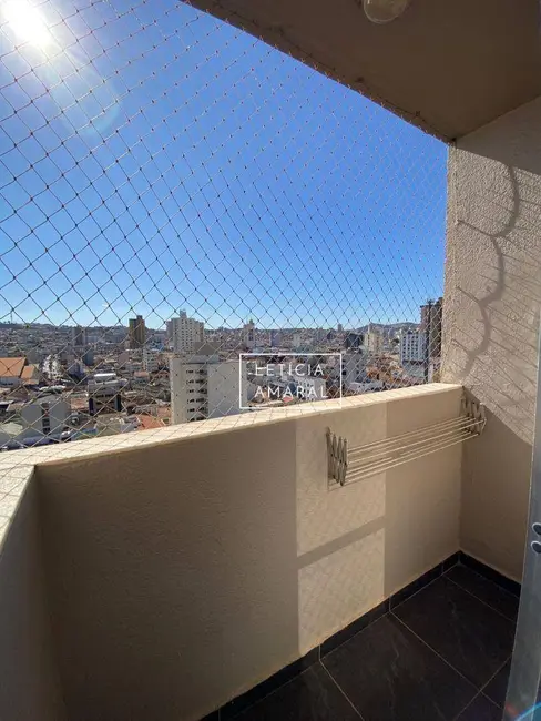Apartamento com 3 quartos à venda, 207m2 em Centro, Pouso Alegre - MG - imagem 8 Foto 8 de Apartamento com 3 quartos à venda, 207m2 em Centro, Pouso Alegre - MG