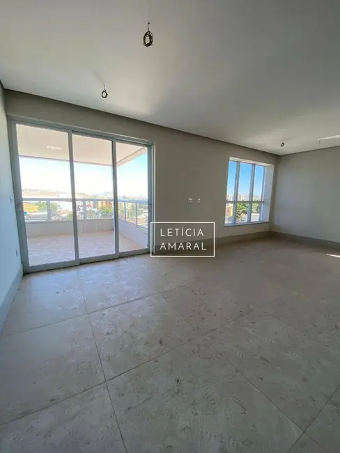 Foto 5 de Apartamento com 4 quartos à venda, 211m2 em Nova Pouso Alegre, Pouso Alegre - MG