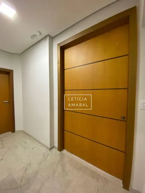 Foto 3 de Apartamento com 4 quartos à venda, 211m2 em Nova Pouso Alegre, Pouso Alegre - MG