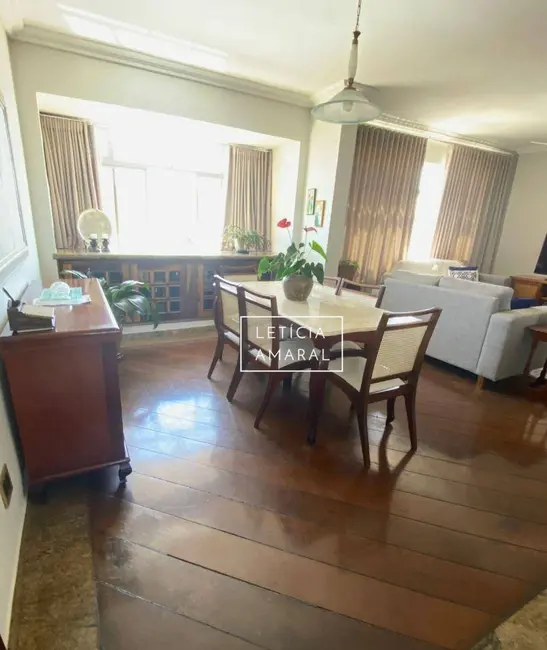 Apartamento com 3 quartos à venda, 137m2 em Centro, Pouso Alegre - MG - imagem 7 Foto 7 de Apartamento com 3 quartos à venda, 137m2 em Centro, Pouso Alegre - MG