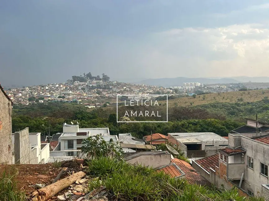 Terreno / Lote à venda, 300m2 em Colinas de Santa Bárbara, Pouso Alegre - MG - imagem 7 Foto 7 de Terreno / Lote à venda, 300m2 em Colinas de Santa Bárbara, Pouso Alegre - MG