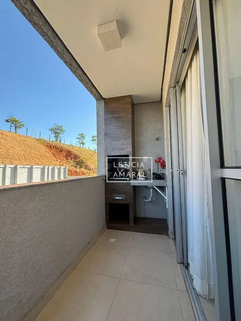 Foto 3 de Apartamento com 2 quartos à venda, 70m2 em Pouso Alegre - MG