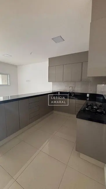 Foto 6 de Apartamento com 3 quartos à venda, 94m2 em João Paulo II, Pouso Alegre - MG
