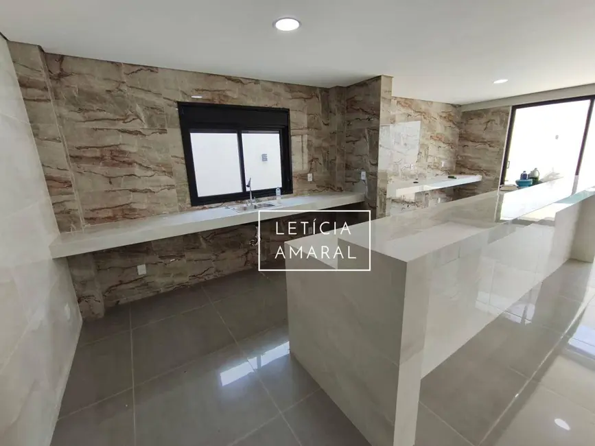 Foto 8 de Casa com 4 quartos à venda, 408m2 em Pouso Alegre - MG