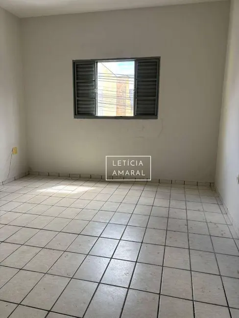 Foto 4 de Sobrado com 3 quartos à venda, 100m2 em Centro, Pouso Alegre - MG