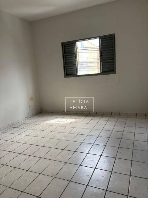 Foto 3 de Sobrado com 3 quartos à venda, 100m2 em Centro, Pouso Alegre - MG