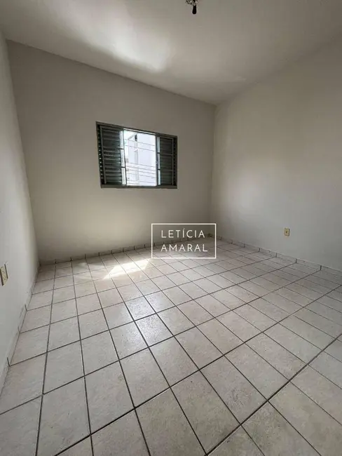 Foto 5 de Sobrado com 3 quartos à venda, 100m2 em Centro, Pouso Alegre - MG