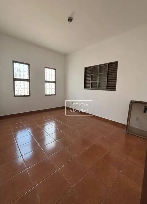 Casa com 3 quartos à venda, 278m2 em Guanabara, Pouso Alegre - MG - imagem 3 Foto 3 de Casa com 3 quartos à venda, 278m2 em Guanabara, Pouso Alegre - MG