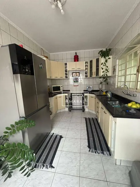 Foto 9 de Casa com 4 quartos à venda, 358m2 em Colinas de Santa Bárbara, Pouso Alegre - MG