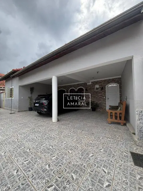 Foto 2 de Casa com 4 quartos à venda, 358m2 em Colinas de Santa Bárbara, Pouso Alegre - MG