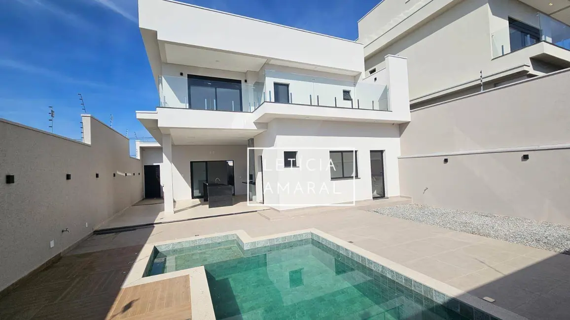 Foto 4 de Casa com 4 quartos à venda, 360m2 em Residencial Astúrias, Pouso Alegre - MG