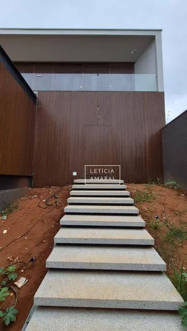 Foto 6 de Casa com 3 quartos à venda, 387m2 em Residencial Astúrias, Pouso Alegre - MG