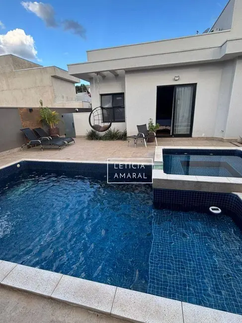 Foto 2 de Casa com 4 quartos à venda, 600m2 em Pouso Alegre - MG