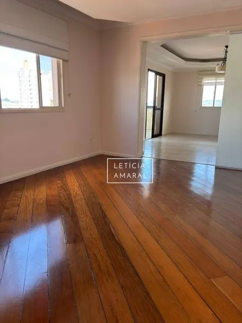 Apartamento com 3 quartos à venda, 227m2 em Centro, Pouso Alegre - MG - imagem 6 Foto 6 de Apartamento com 3 quartos à venda, 227m2 em Centro, Pouso Alegre - MG