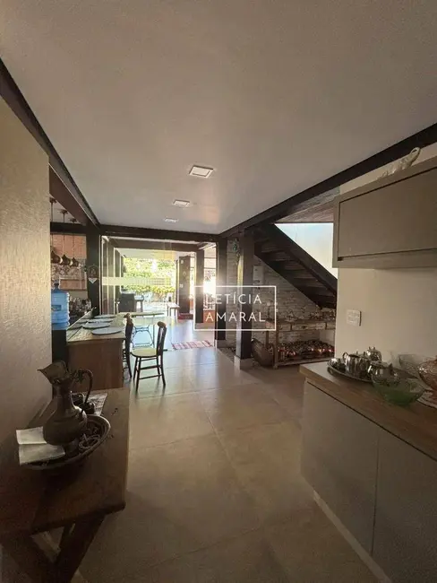 Foto 9 de Casa com 3 quartos à venda, 609m2 em Pouso Alegre - MG