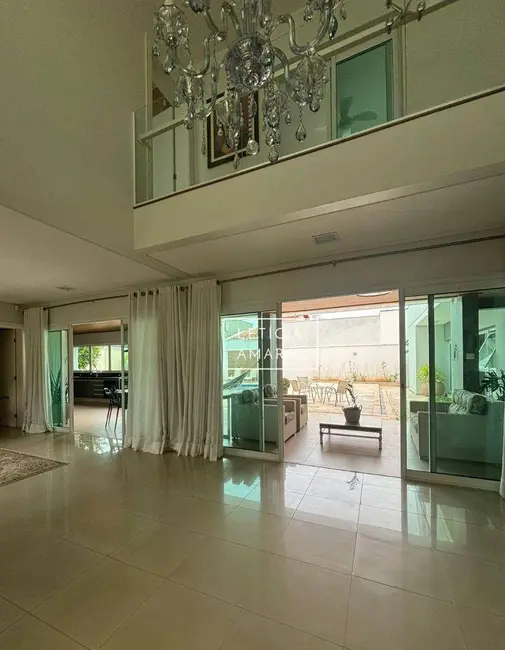 Casa com 4 quartos à venda, 900m2 em Fátima II, Pouso Alegre - MG - imagem 8 Foto 8 de Casa com 4 quartos à venda, 900m2 em Fátima II, Pouso Alegre - MG