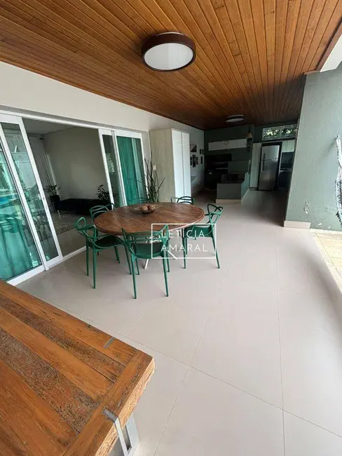 Casa com 4 quartos à venda, 900m2 em Fátima II, Pouso Alegre - MG - imagem 4 Foto 4 de Casa com 4 quartos à venda, 900m2 em Fátima II, Pouso Alegre - MG