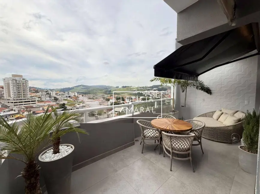 Foto 2 de Apartamento com 4 quartos à venda, 186m2 em Santo Ivo, Pouso Alegre - MG