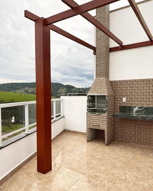 Foto 1 de Casa com 3 quartos à venda, 184m2 em Jardim Floresta, Pouso Alegre - MG
