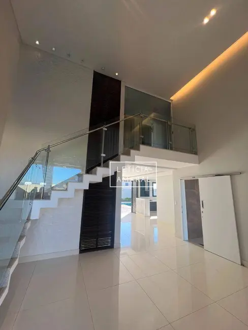 Foto 4 de Casa de Condomínio com 4 quartos à venda, 326m2 em Pouso Alegre - MG