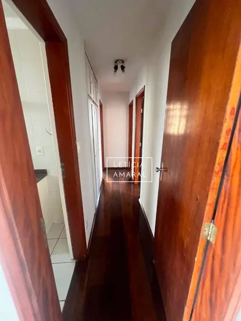 Apartamento com 3 quartos à venda, 152m2 em Centro, Pouso Alegre - MG - imagem 7 Foto 7 de Apartamento com 3 quartos à venda, 152m2 em Centro, Pouso Alegre - MG