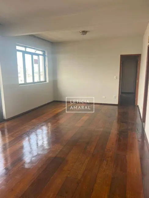 Apartamento com 3 quartos à venda, 152m2 em Centro, Pouso Alegre - MG - imagem 6 Foto 6 de Apartamento com 3 quartos à venda, 152m2 em Centro, Pouso Alegre - MG
