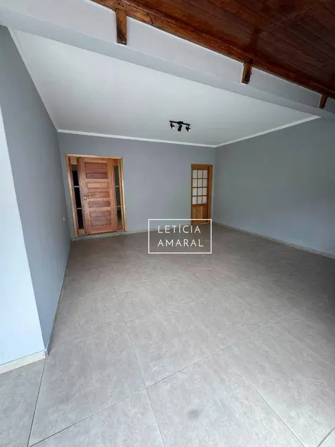 Casa com 4 quartos à venda, 264m2 em Jardim Aureliano, Pouso Alegre - MG - imagem 6 Foto 6 de Casa com 4 quartos à venda, 264m2 em Jardim Aureliano, Pouso Alegre - MG