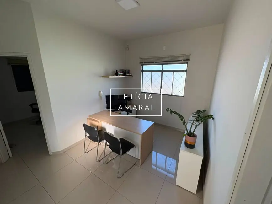 Foto 8 de Casa com 2 quartos à venda, 125m2 em Pouso Alegre - MG