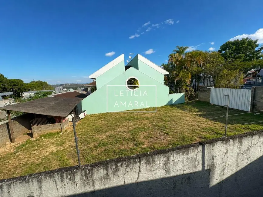 Foto 4 de Terreno / Lote à venda, 293m2 em Pouso Alegre - MG