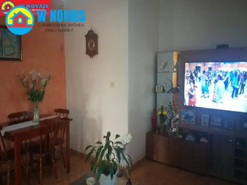 Casa com 3 quartos à venda e para alugar, 194m2 em Quietude, Praia Grande - SP - imagem 7 Foto 7 de Casa com 3 quartos à venda e para alugar, 194m2 em Quietude, Praia Grande - SP