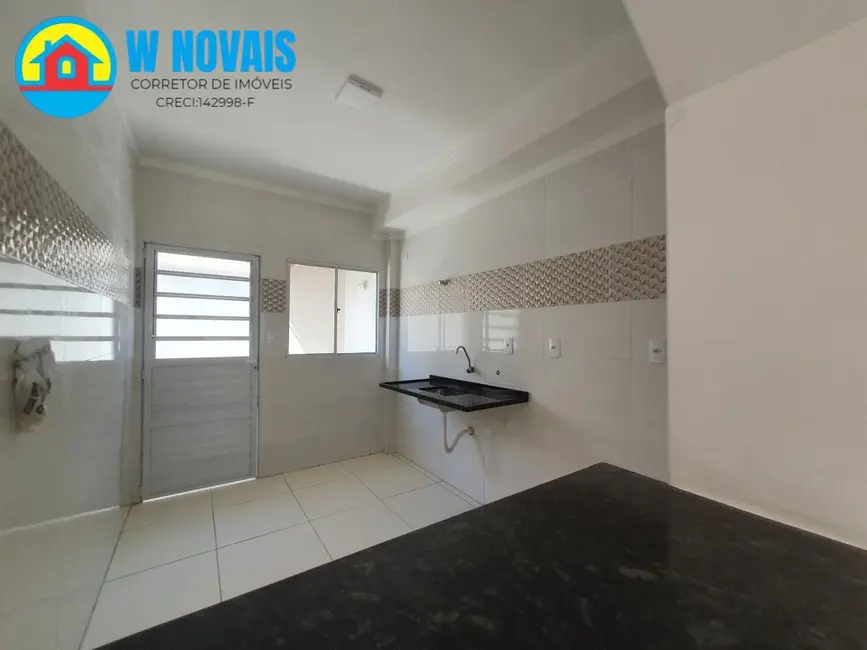 Foto 5 de Casa com 2 quartos à venda, 44m2 em Melvi, Praia Grande - SP