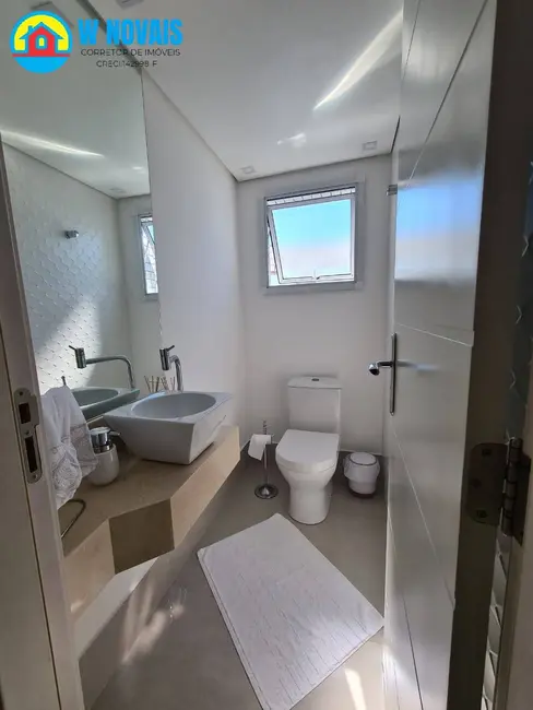 Cobertura com 3 quartos à venda, 254m2 em Guilhermina, Praia Grande - SP - imagem 4 Foto 4 de Cobertura com 3 quartos à venda, 254m2 em Guilhermina, Praia Grande - SP