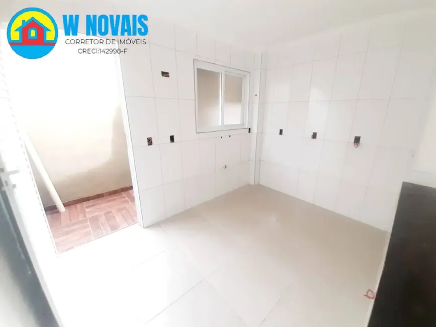 Foto 4 de Casa de Condomínio com 2 quartos à venda, 55m2 em Tupi, Praia Grande - SP