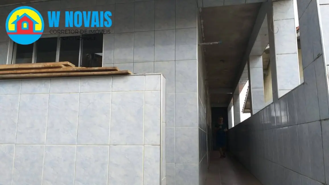 Foto 3 de Sobrado com 3 quartos à venda, 240m2 em Praia Grande - SP