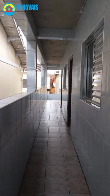 Foto 4 de Sobrado com 3 quartos à venda, 240m2 em Praia Grande - SP