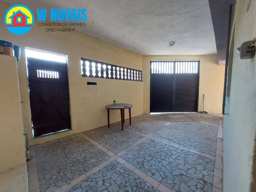 Foto 3 de Sobrado com 3 quartos à venda, 121m2 em Praia Grande - SP