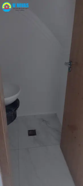 Sobrado com 2 quartos à venda, 52m2 em Praia Grande - SP - imagem 5 Foto 5 de Sobrado com 2 quartos à venda, 52m2 em Praia Grande - SP