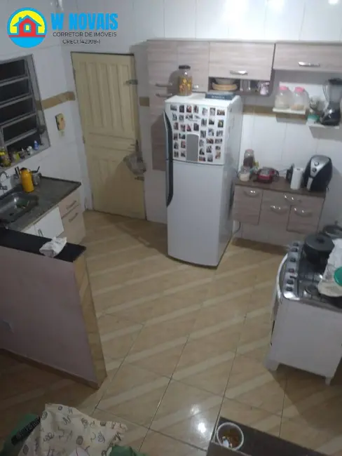 Sobrado com 2 quartos à venda, 160m2 em Quietude, Praia Grande - SP - imagem 8 Foto 8 de Sobrado com 2 quartos à venda, 160m2 em Quietude, Praia Grande - SP