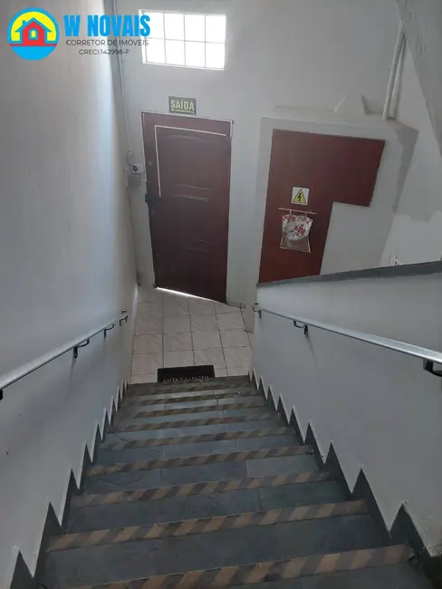 Sala Comercial para alugar, 32m2 em Praia Grande - SP - imagem 2 Foto 2 de Sala Comercial para alugar, 32m2 em Praia Grande - SP