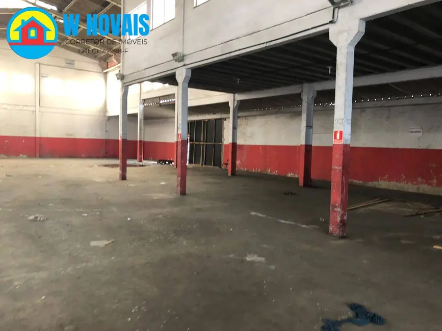 Foto 2 de Armazém / Galpão para alugar, 2000m2 em Princesa, Praia Grande - SP