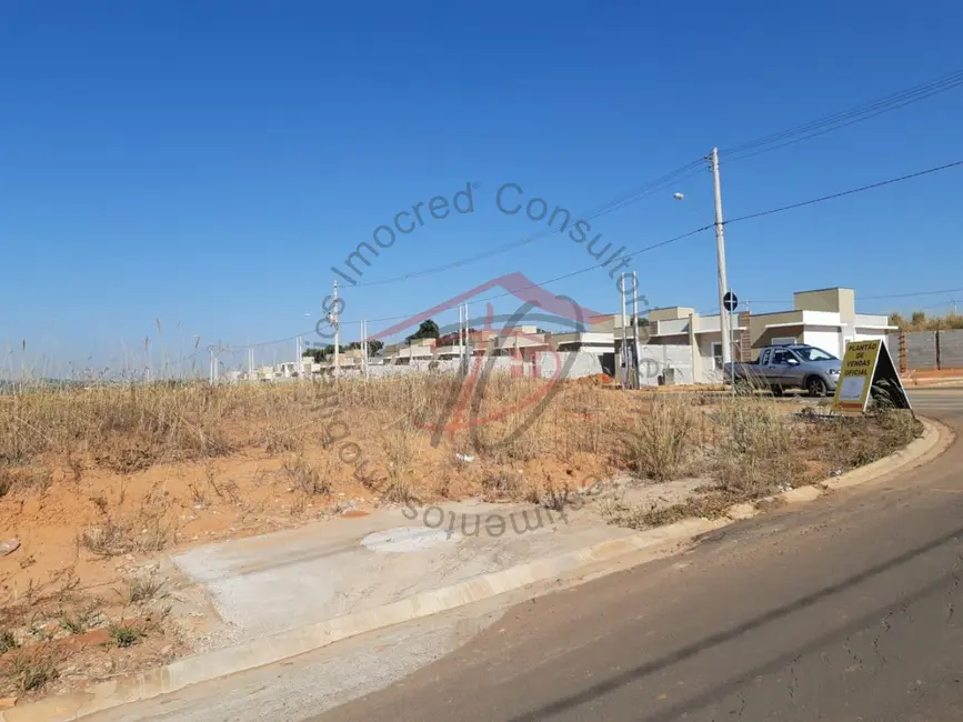 Foto 4 de Terreno / Lote à venda, 250m2 em Centro, Monte Mor - SP