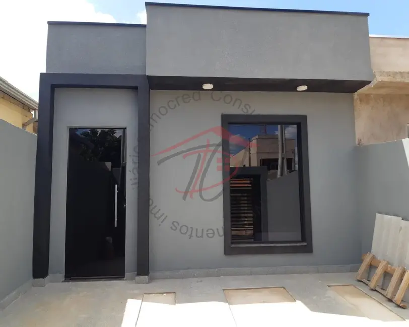 Foto 1 de Casa com 2 quartos à venda, 125m2 em Hortolandia - SP